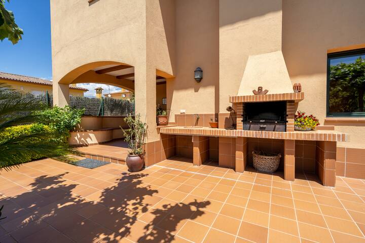 VIlla Jaruco Lux, exclusive residential area with gallery image 5