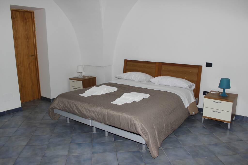 letto matrimoniale