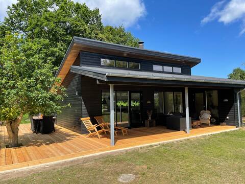 Architect-designed summerhouse in Rude Strand