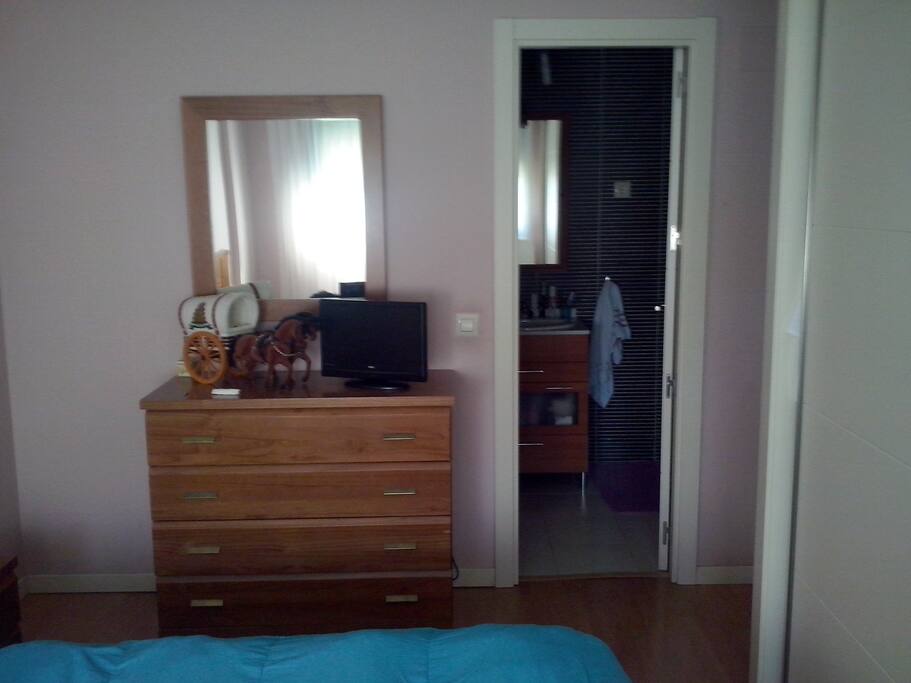 DORMITORIO /SUITE MATRIMONIO