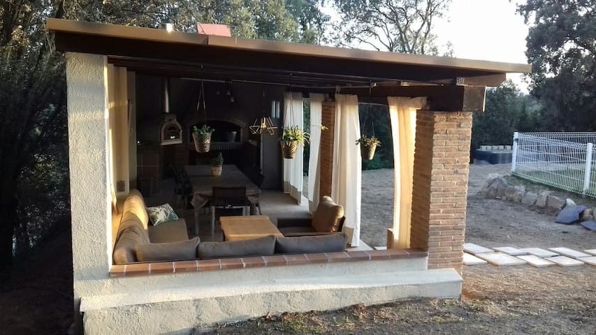 A plena natura entre el Montseny i la Costa Brava. gallery image 5