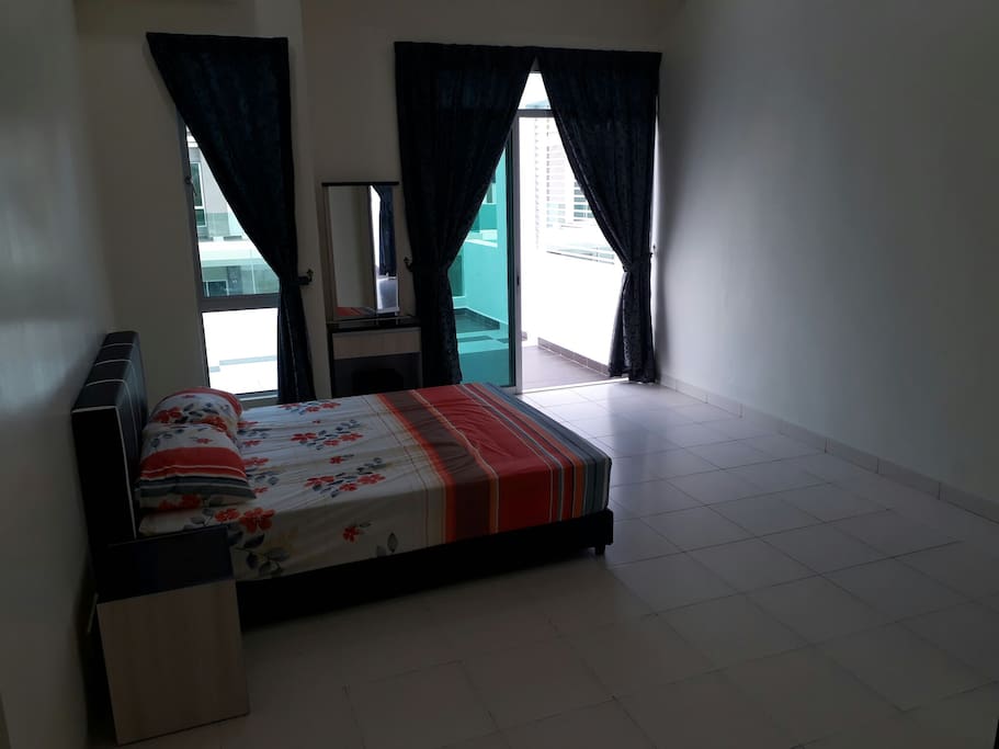 Full set furniture for master bed room