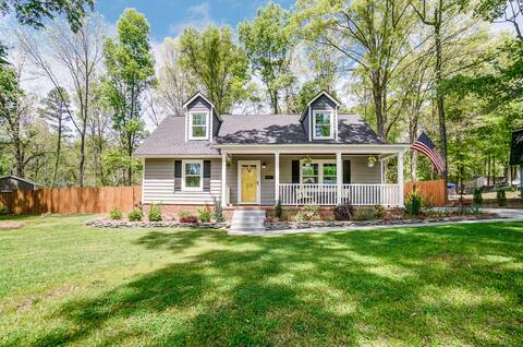 Private Beautiful Getaway on the Greenway!