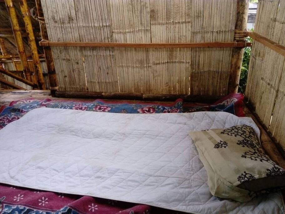 Simple accommodation
