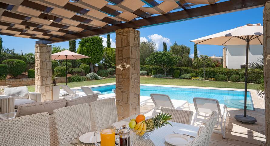 Mark And Serap managed Airbnb listing 3