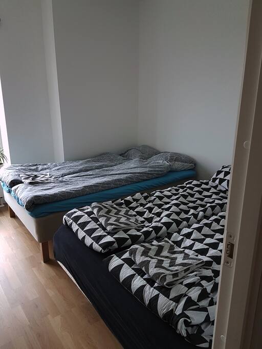 Room with 2 double size beds.