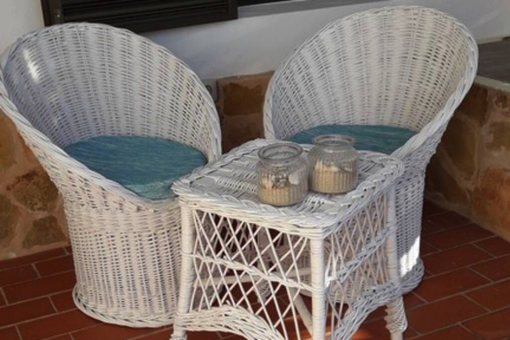 Muebles entrada - Chill out at the entry - neue Sitzgruppe Eingang