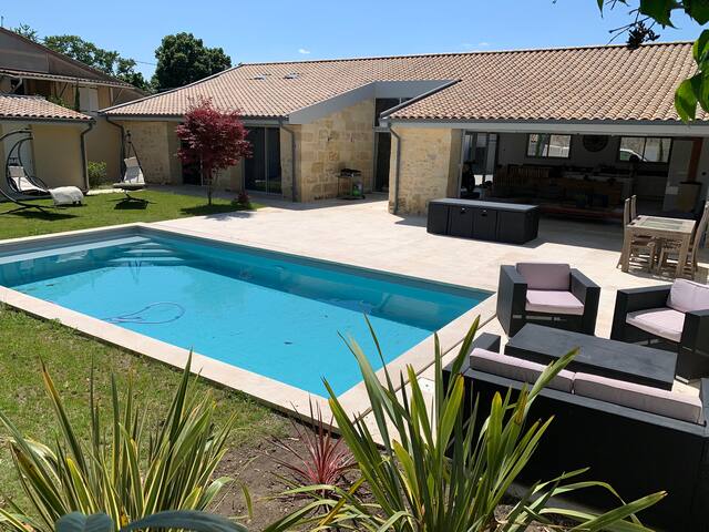 Maison Atypique – Univers pittoresque! gallery image 2