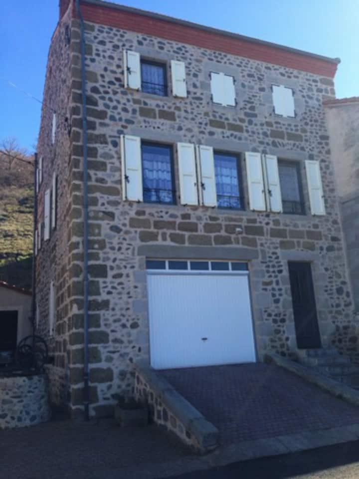 Beautiful quiet house in Langeac.