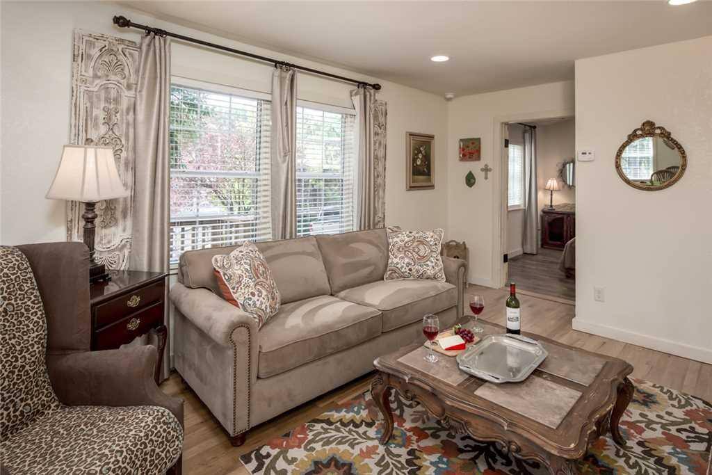 Plush comfort and classic wooden floors will feel wonderful on your weary feet after a long day of hiking, shopping, or skiing.