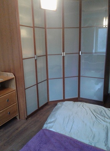 Საძინებელი კარადით