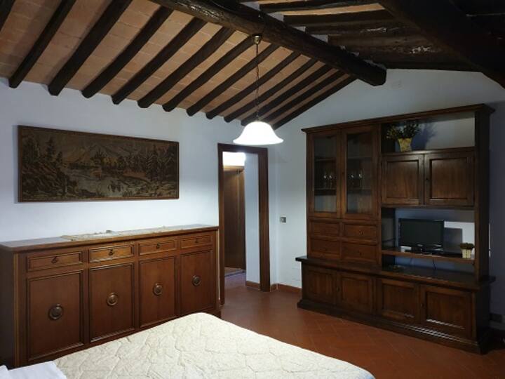 Sebule (yenye kitanda cha sofa x2)