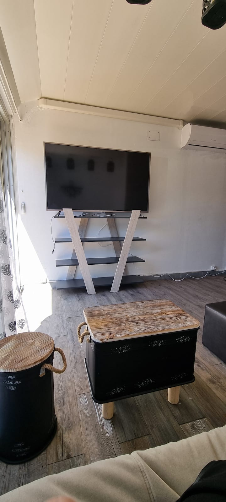 Superbe Appartement Avec Jardinet, Clim Et Parking - Port Camargue