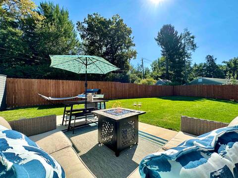 LUXE Hershey Cottage w/ Firepit 5 Min To Hershey