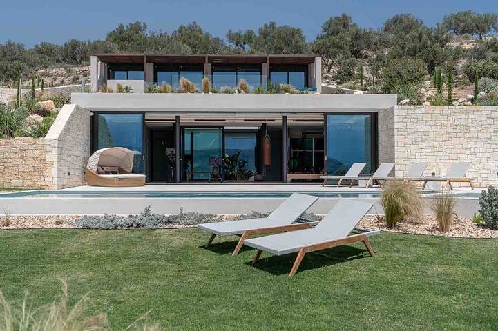 Vicky’s Island View gallery image 2