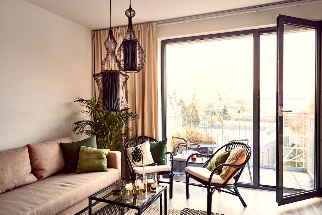 Living area and sofa (sleeps 2 persons)