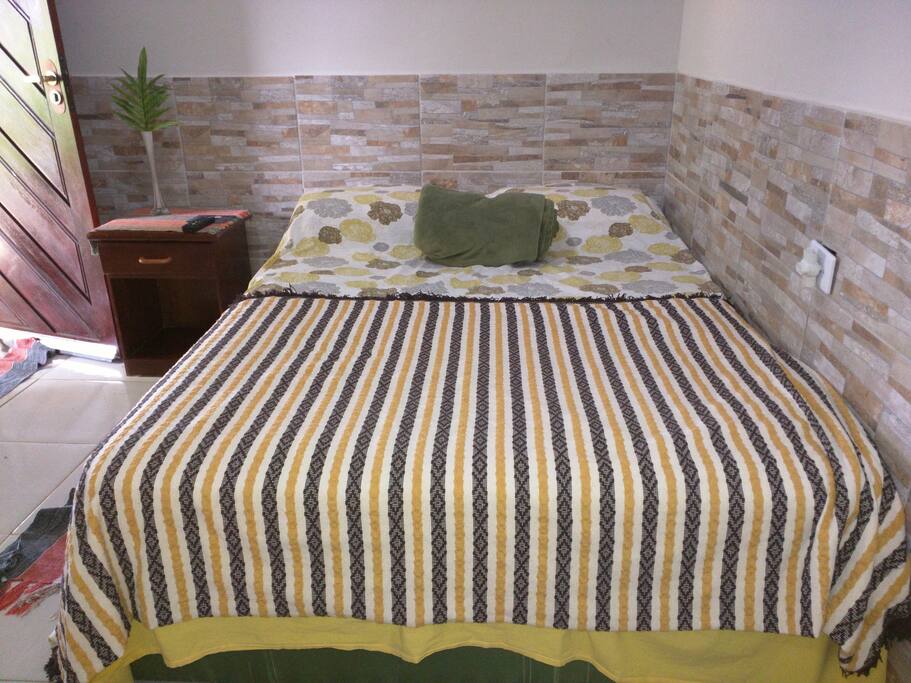 Good bed.