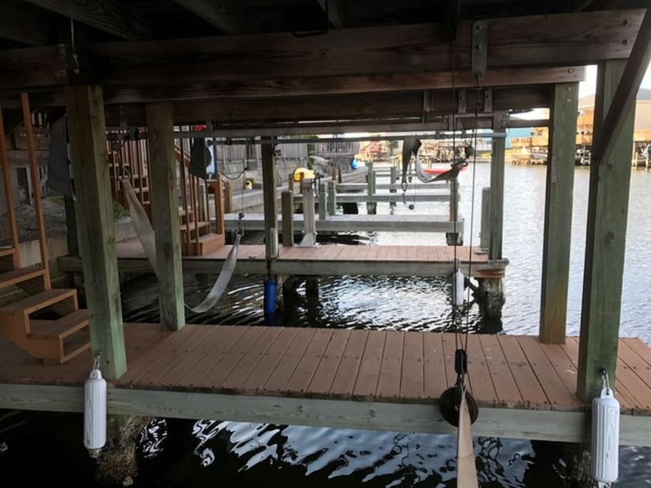 Private Covered Boat Slip
