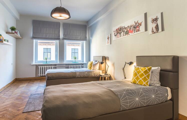 New TGI 3 Bedrooms Apartment!!! gallery image 3