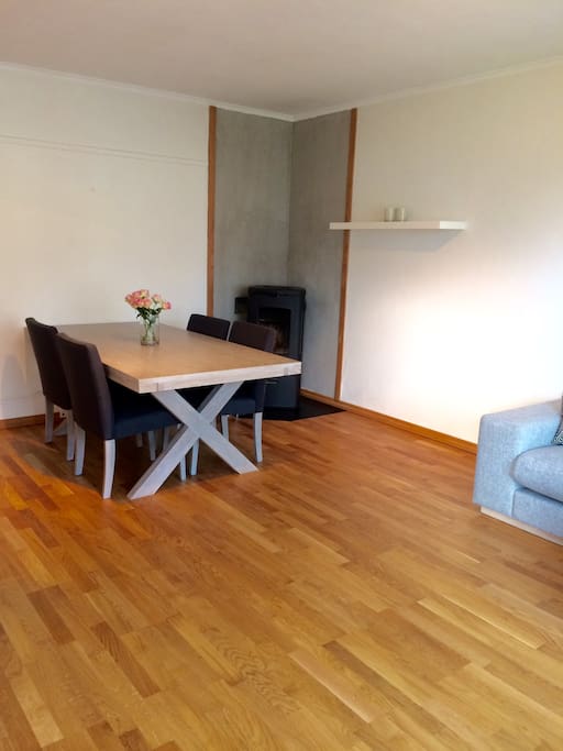 Large dining table for 6 persons