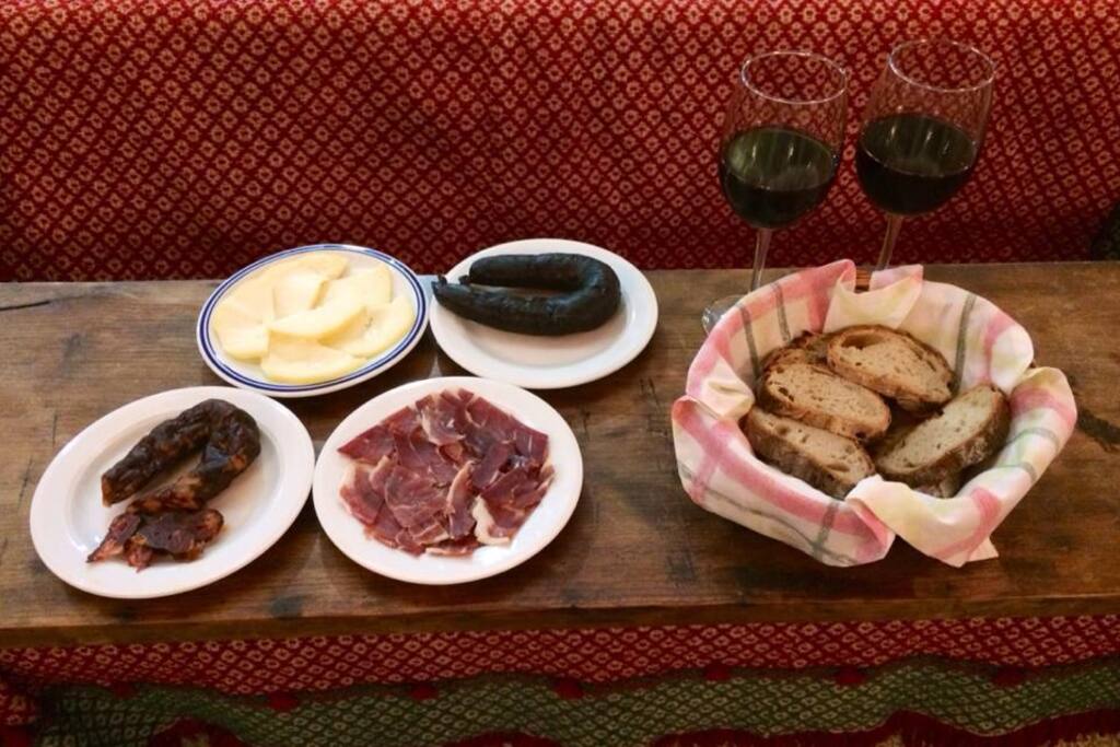 Produtos típicos da casa