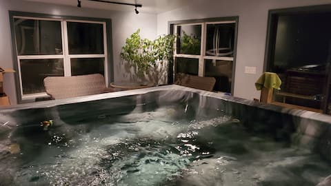 Close to Watkins Glen. House w/ hot tub+game room