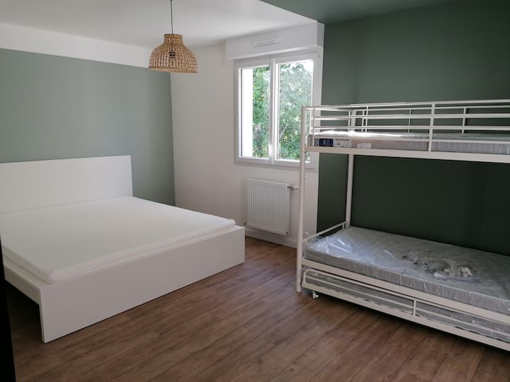 غرفة النوم 2