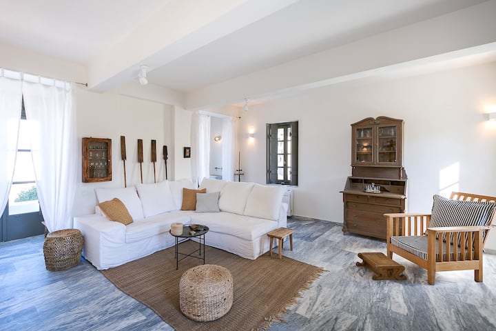 Captain's House By Spitia Santorini - 伊亞