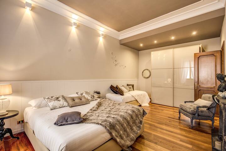 Spanish Steps Miracle Suite gallery image 4