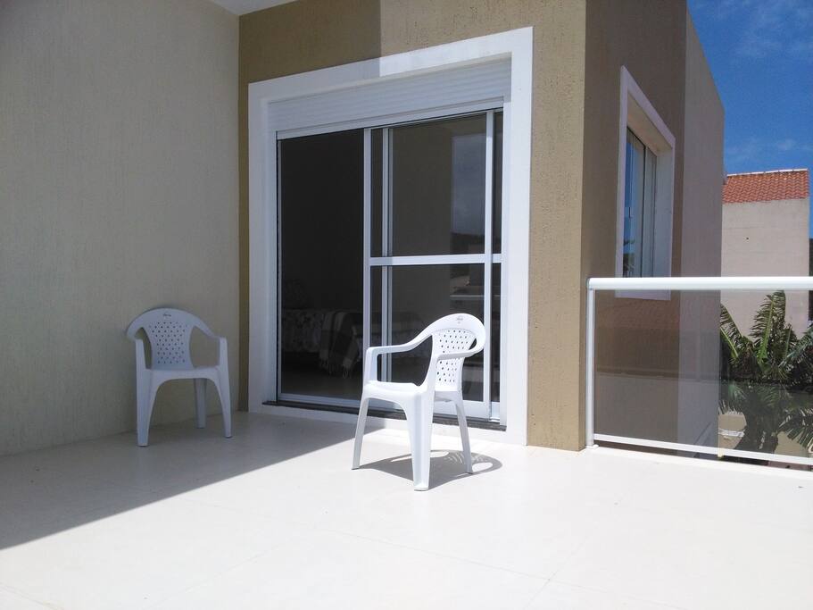 Terrazo amplo.