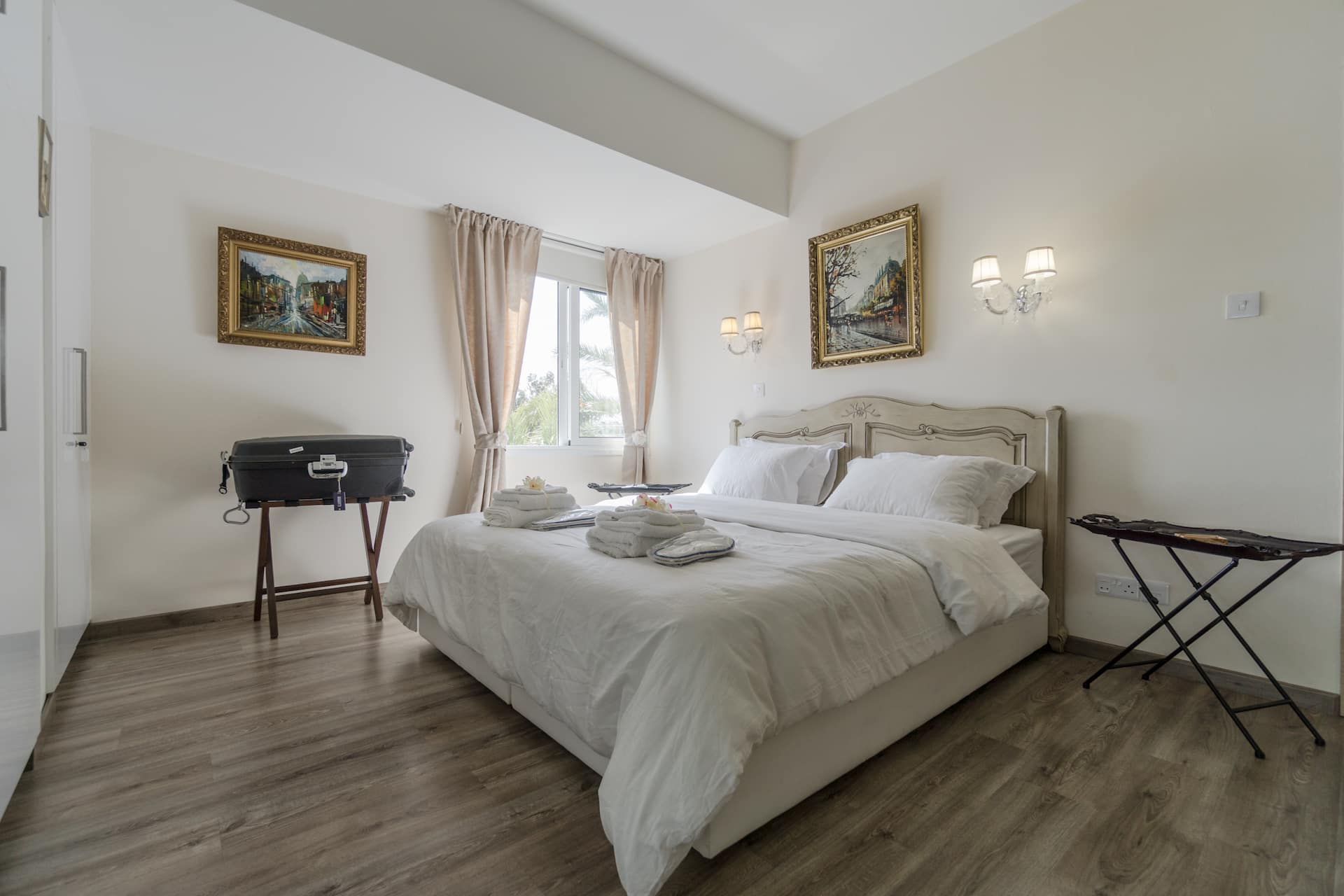 Vintage Suite -> centre of Nicosia + free parking