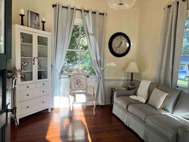 “Historic Cottage Walkto Dwtn Extended Summer Stay - Summerville