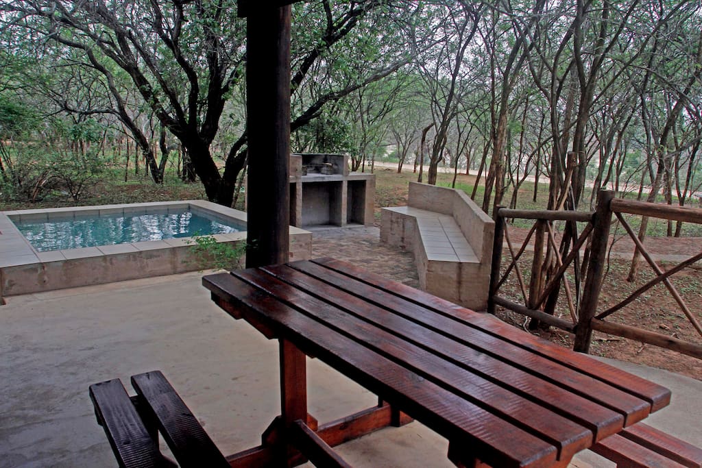 Patio overlooking the barbecue area and Kruger Park beyond