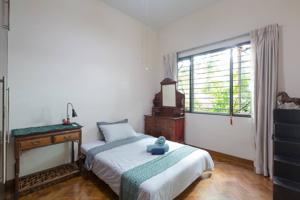 A second bedroom has a comfortable double sofa bed