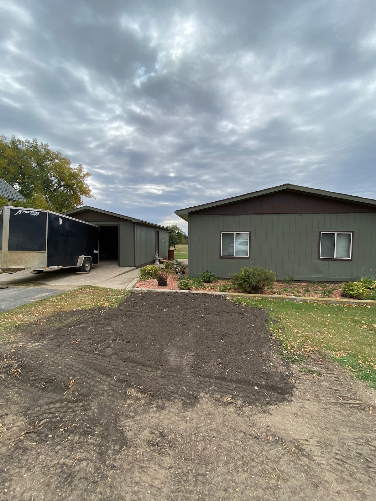 Hunters Eden Duck lodge Houses for Rent in Medina, North Dakota
