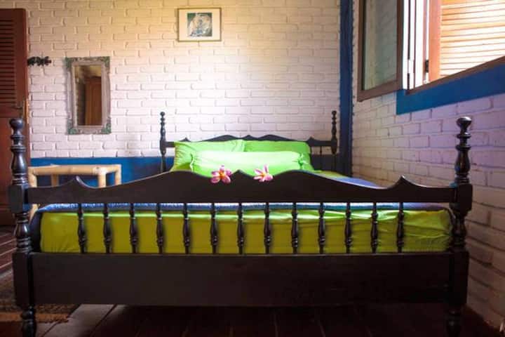 Kamar tidur kedua (tempat tidur twin)