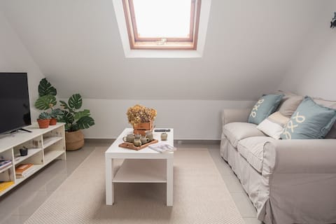 Anuncio de Airbnb popular: Apartment in Combarro with direct beach access en Poio