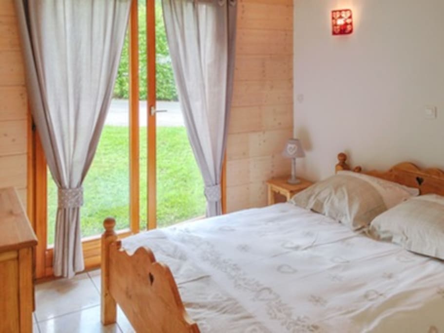 Chambre n°1: un lit double
