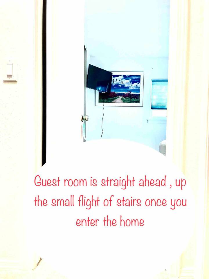 Guest room entrance 