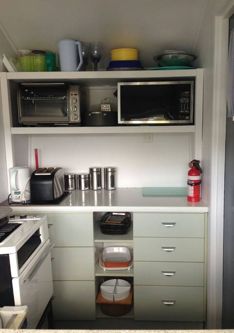 Utility kitchenette