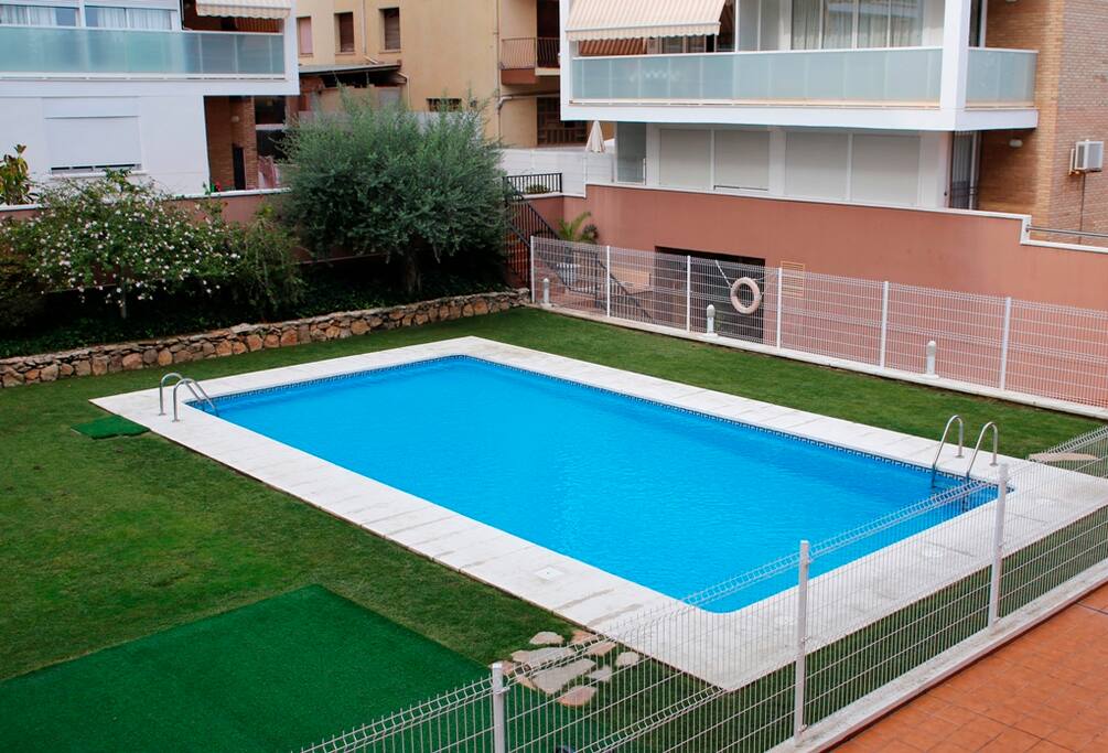 Piscina comunitaria
