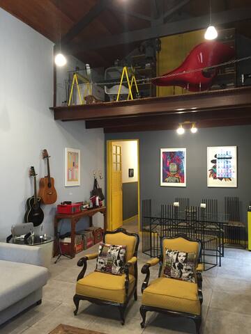 Casa confortável, 3 quadras do metrô. gallery image 5