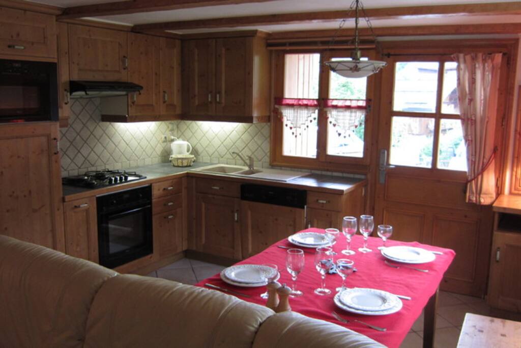 Cuisine avec espace repas