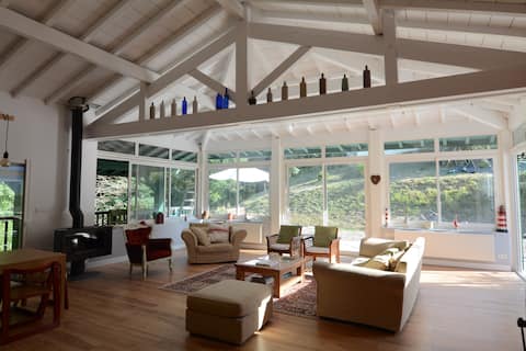 Beautiful house surrounded by nature, ideal vacation