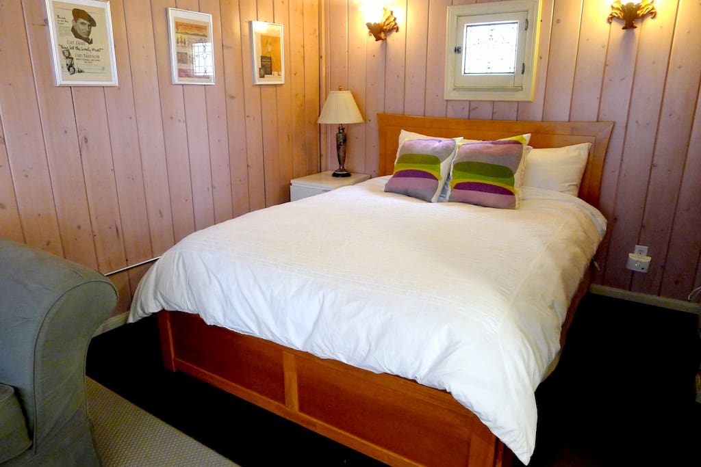 New Queen Bed (2017)!