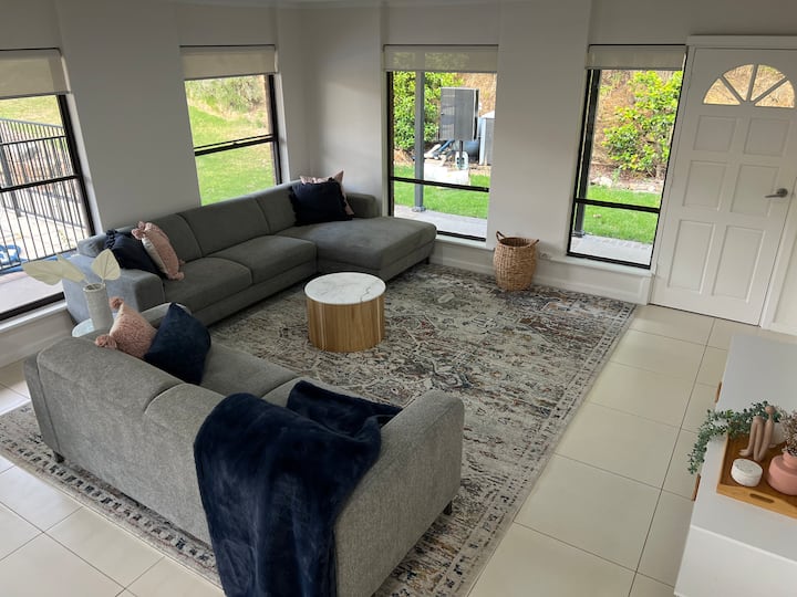 Braemore ~ Adelaide Hills Farm Stay - Charleston