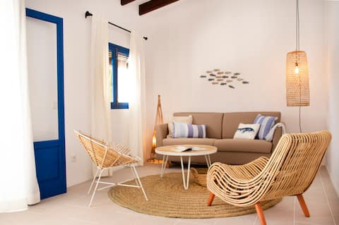 Anuncio de Airbnb popular: Townhouse 4 min Playa Migjorn-Vivienda Ca Marí 1 en Formentera