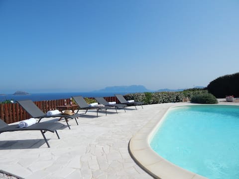 Spiaggia Cala Sassari Alloggi E Case Vacanze Golfo Aranci Italia Airbnb