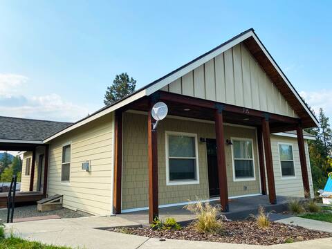 Charming St. Maries Vacation Rental