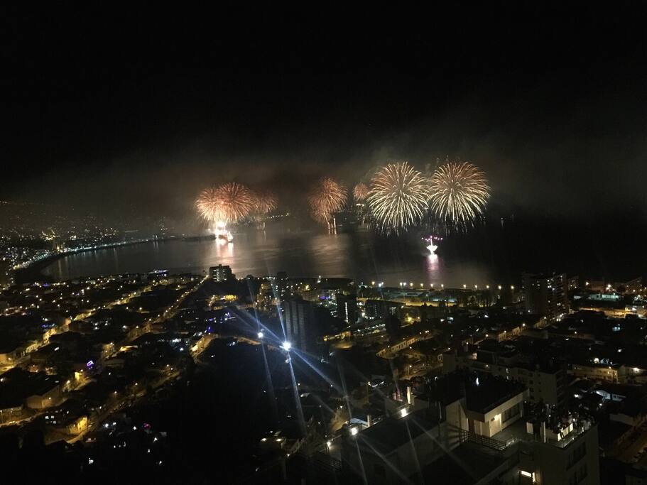 Bahía Valparaíso desde azotea (piso 28)
